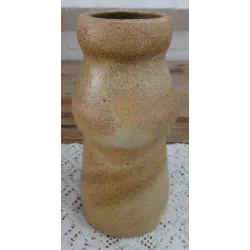 Gemerkt smal gres vaasje