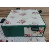Frans brocante handgemaakt doosje met bloemetjes