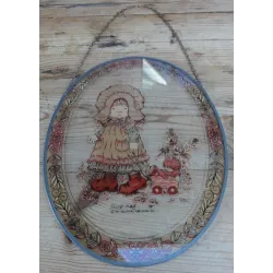 Vintage Sarah Kay raamhanger, meisje met poppenwagen
