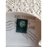 Vintage bladvorm schaaltje met afbeeldingen oude postzegels