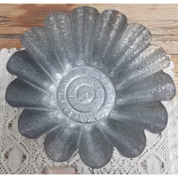 Franse brocante bakvorm, brioche met figuurtjes, 21 cm