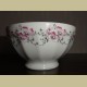 Vintage Franse spoelkom Limoges met roze bloemetjes