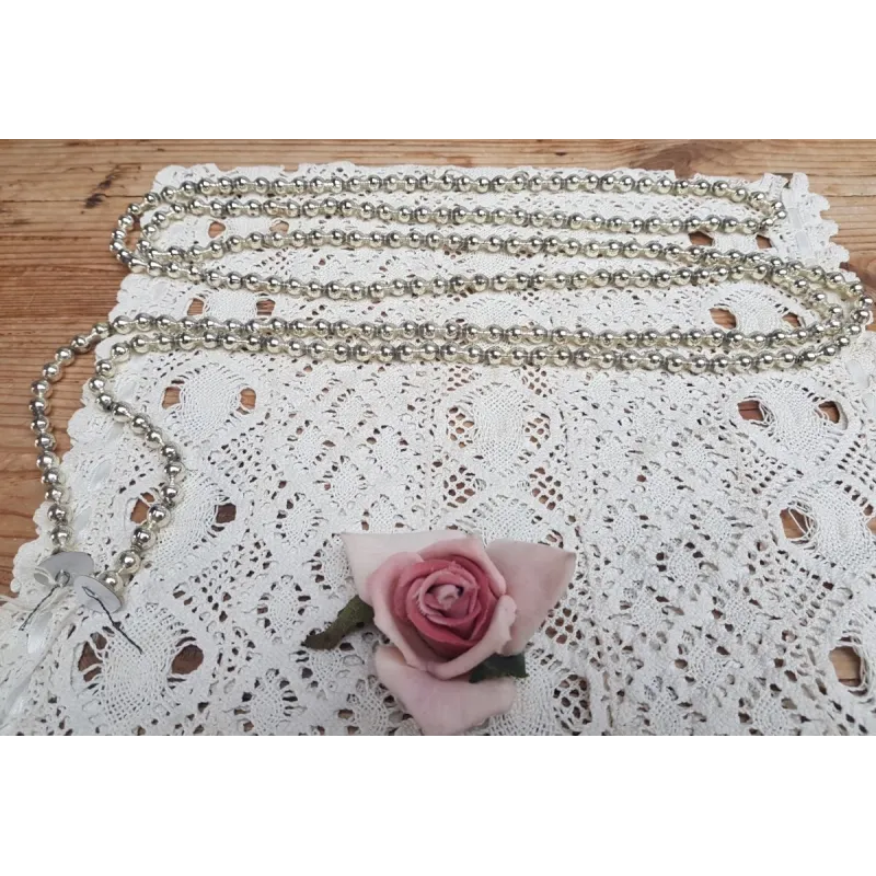 Oude kerstslinger, dubbele 0,6 cm zilverkleurige glazen balletjes, 2,07 mtr