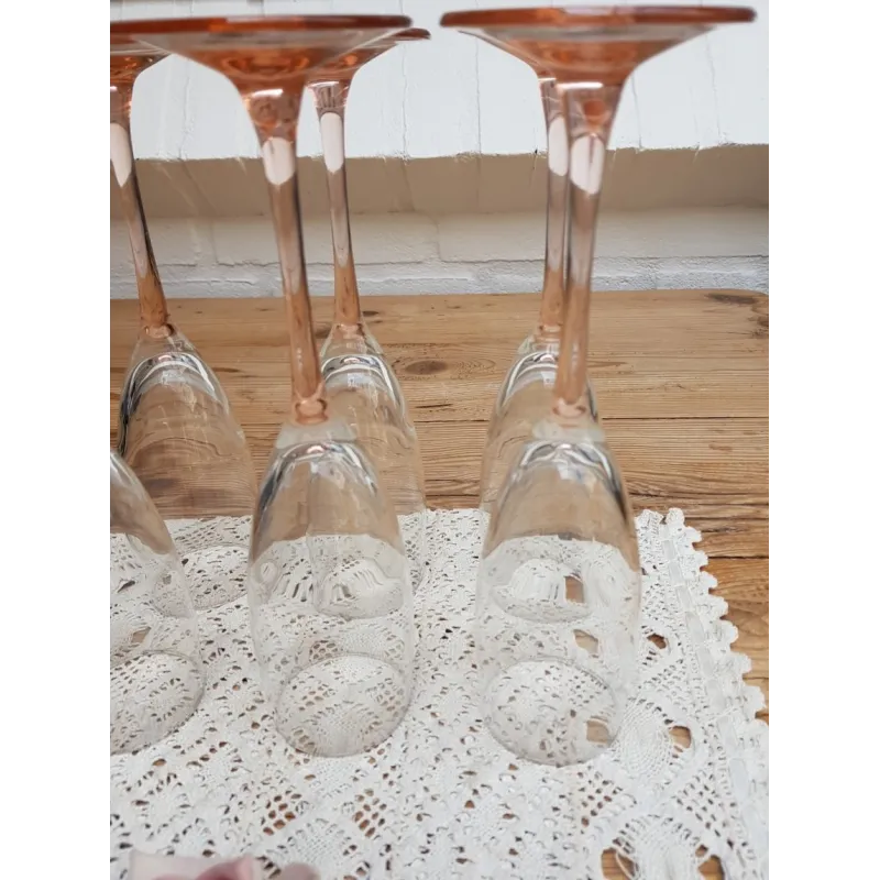 Franse flute / champagne glas met roze voet, Luminarc