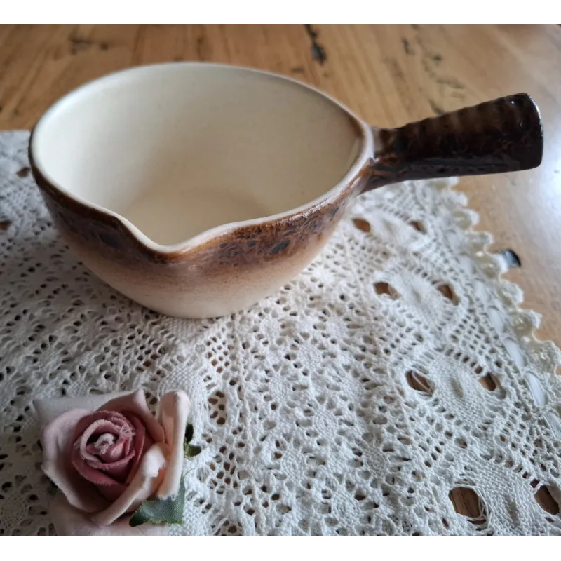 Vintage Franse sauskom / casserole, St.Clement, model 8767