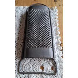 Oude brocante gebogen rasp