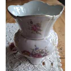 Oude Duitse vaas met bloemen, Bavaria, Elfenbein Porzellan