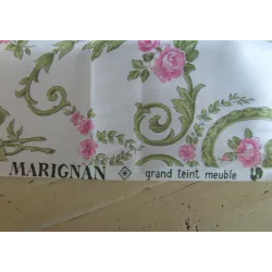 Vintage franse stof met roze rozen, Marignan Grand teint meuble