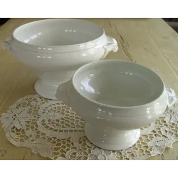 Franse brocante witte terrine met mooie handgrepen
