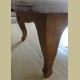 Frans brocante houten bedtafel, lessenaar met sierlijke pootjes