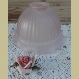 Frans brocante roze mat glazen lampenkapje