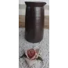 Zwaar bruin keramiek kannetje